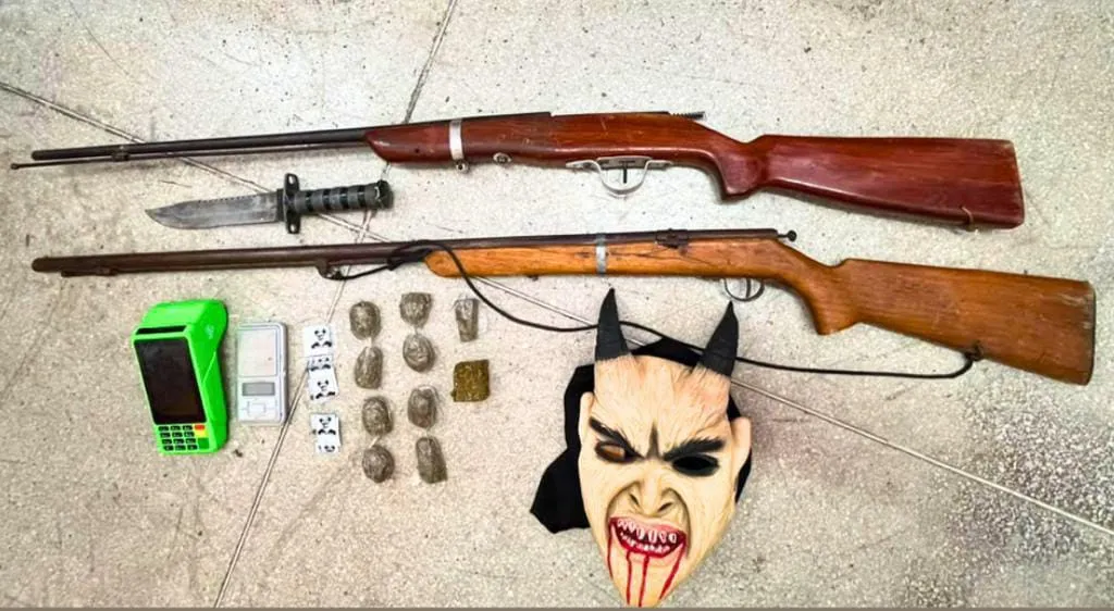 Rondesp apreende armas, drogas e balança de precisão em Malhad