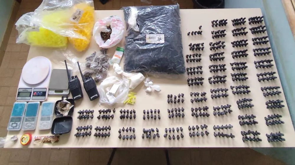 PM apreende grande quantidade de drogas em Licínio de Almeida