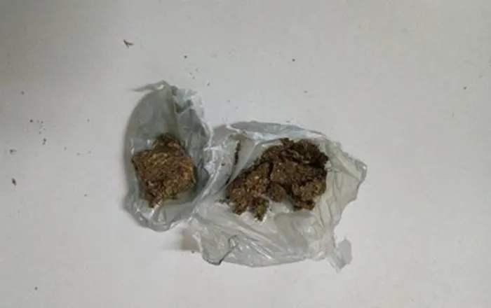 Homem é detido com maconha no bairro São Francisco, em Guanambi