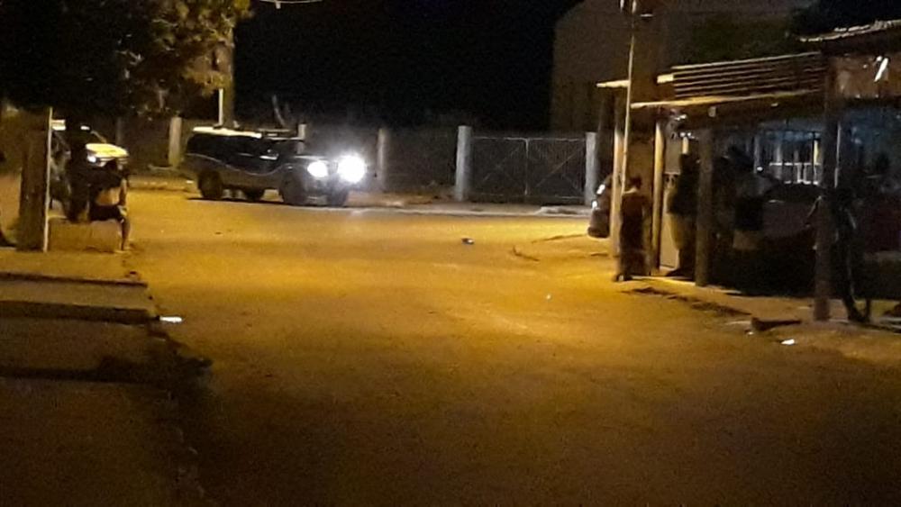 Lapa: Noite de segunda-feira é marcada por tiroteio no bairro Nova Brasília