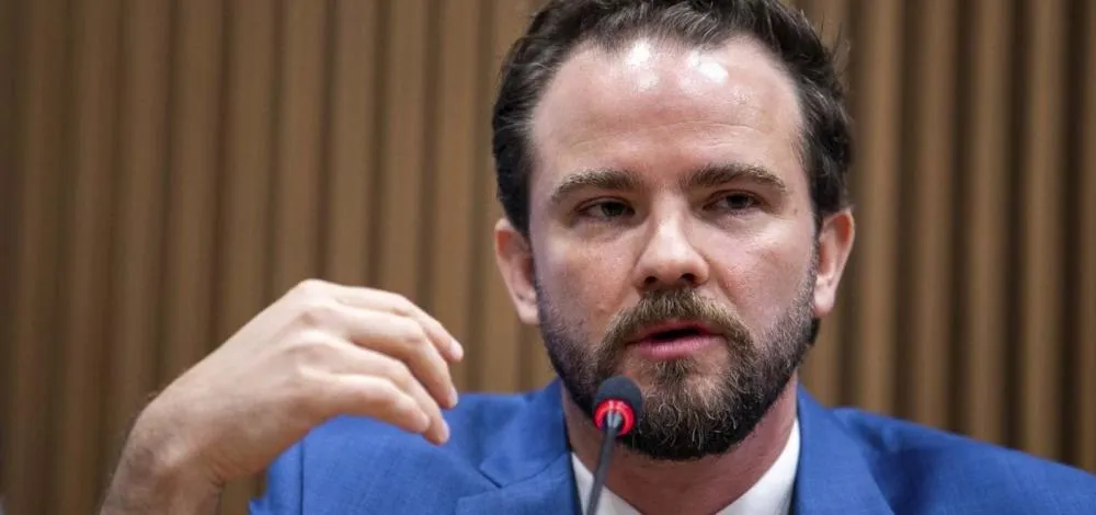 Lula deve anunciar Desenrola 2.0 nesta semana, diz Durigan