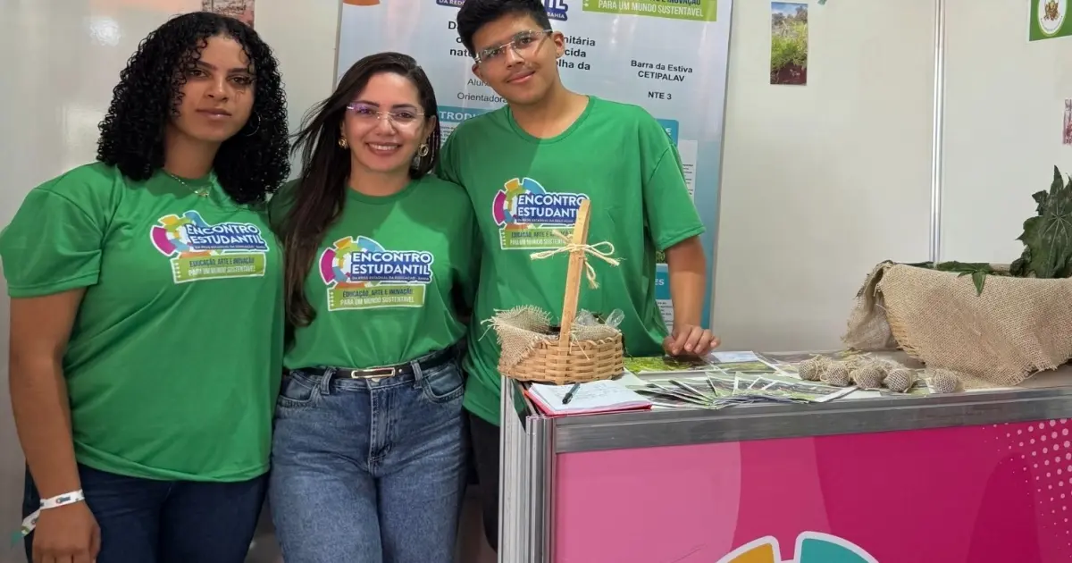 Estudantes de Barra da Estiva desenvolvem inseticida natural à base de mamona