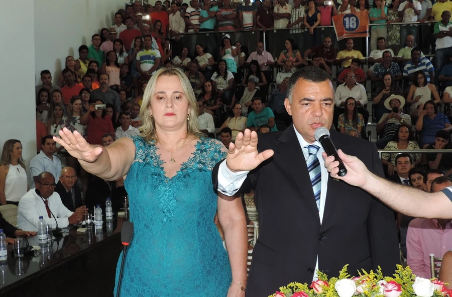 Prefeito e vice de Livramento de Nossa Senhora podem ficar inelegíveis por oito anos