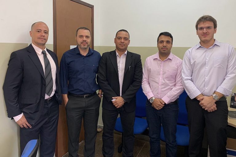 Advogados cobram do Tribunal de Justiça a nomeação de um juiz titular para a Comarca de Caculé 