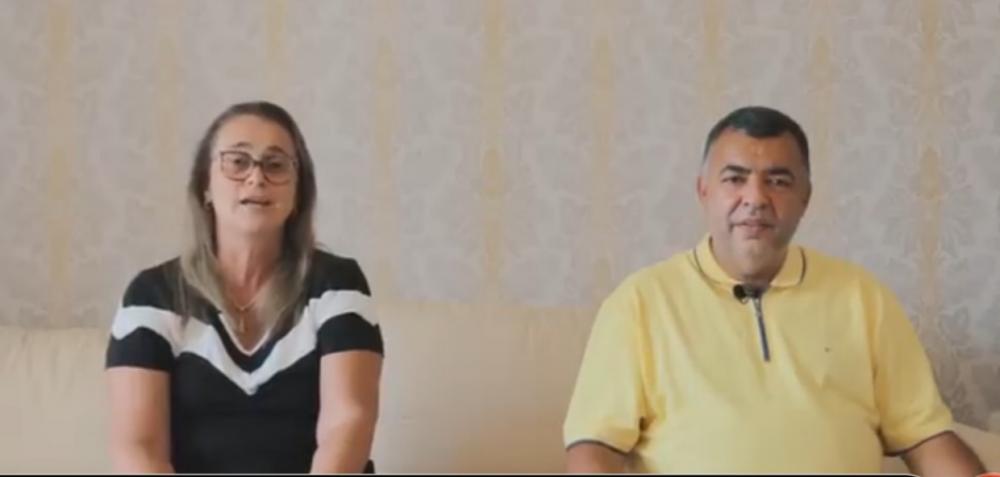 Jornalista afirma que recebeu denúncia de que parentes do prefeito e da vice teriam furado a fila da vacina contra a Covid-19 em Livramento 