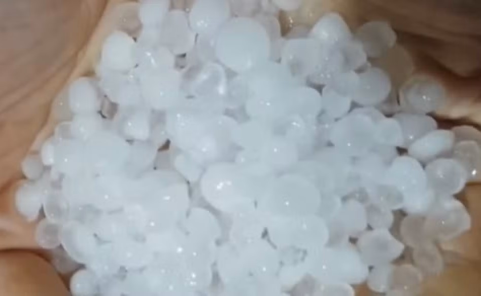 Após onda de calor, chove granizo em Barreiras neste fim de semana