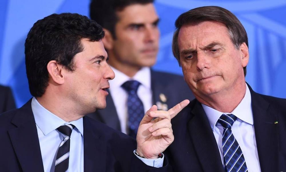 Moro tem dossiê com histórico de 15 meses para provar denúncia contra Bolsonaro