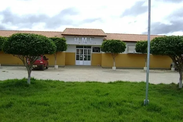Briga em fazenda termina com dois feridos a golpes de facão em Iuiú