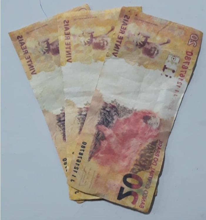 Homens são presos com cédulas falsas em Caetité