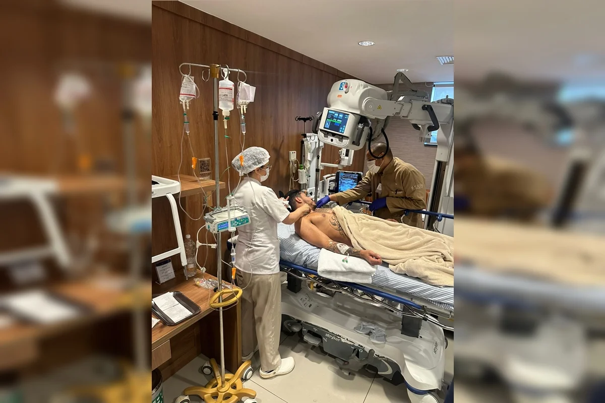 Hungria é hospitalizado com sintomas de envenenamento