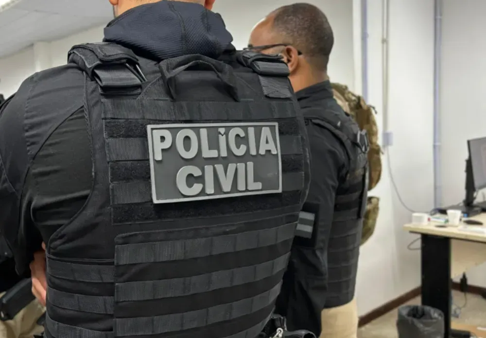 Polícia Civil cumpre mandado em investigação de estupro de vulnerável contra adolescente em Anagé