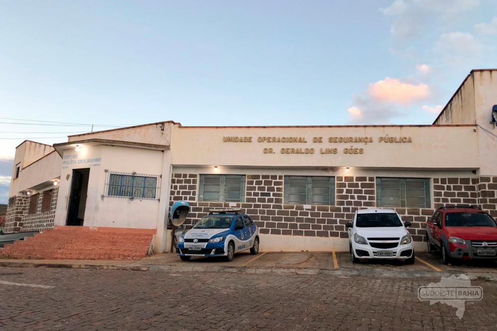 Mulher é esfaqueada pelo ex-marido na zona rural de Caetité