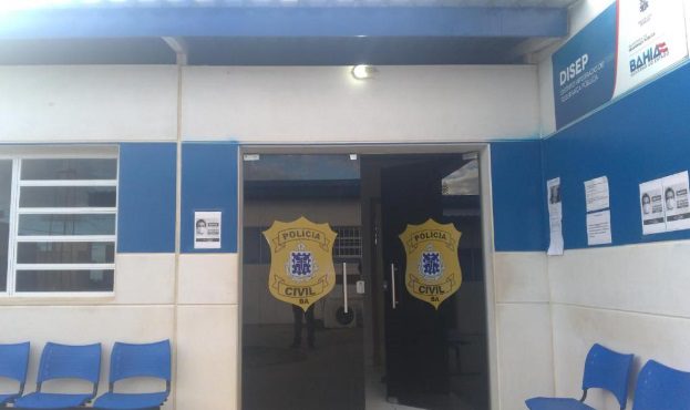 Jovem acusada de racismo e desacato tem prisão preventiva solicitada em Riacho de Santana