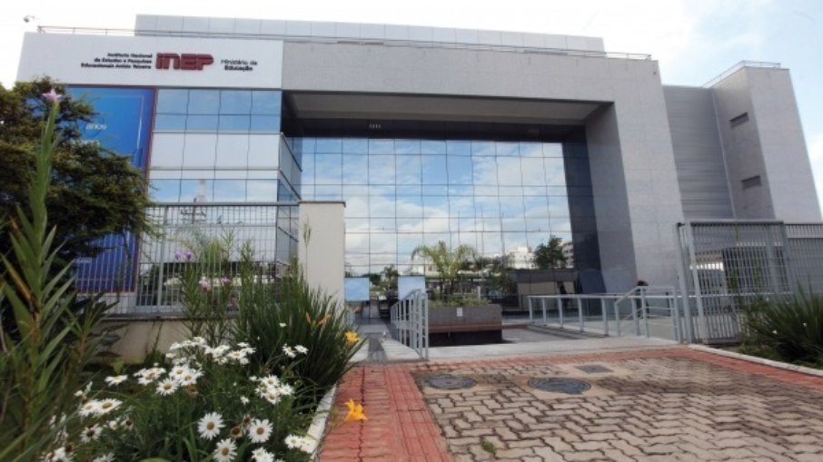 Entidades da educação pedem afastamento do presidente do Inep em ação civil pública