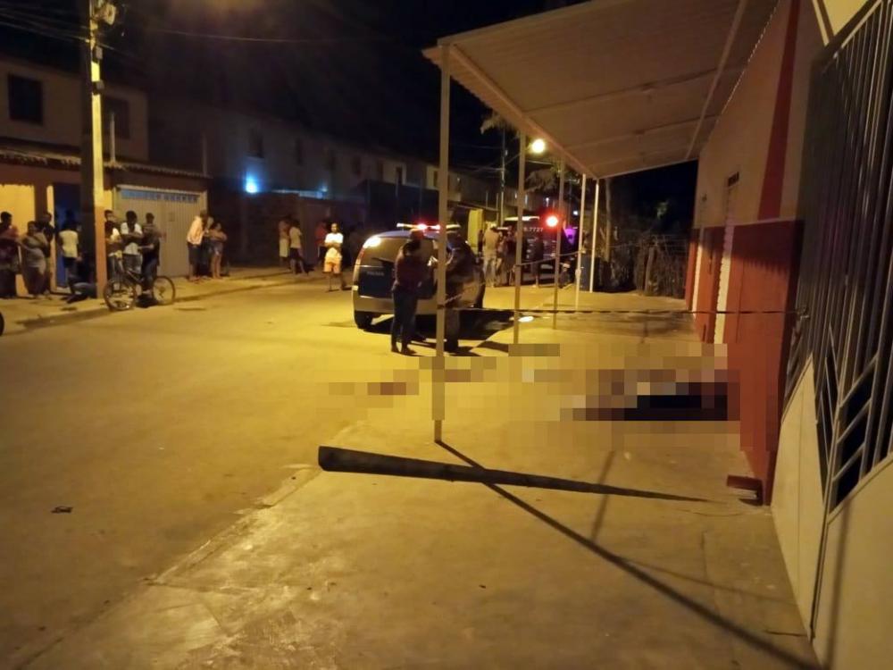 Duas pessoas assassinadas no Vila Elisa em Vitória da Conquista