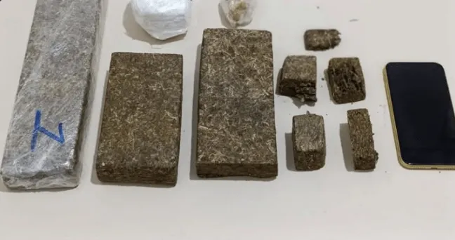 Motociclista é detido com grande quantidade de drogas em Vitória da Conquista