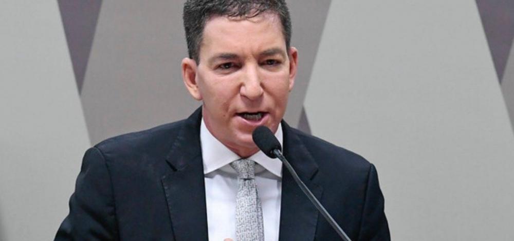 PF prepara prisão contra 'Vaza Jato', diz Gleen Greenwald