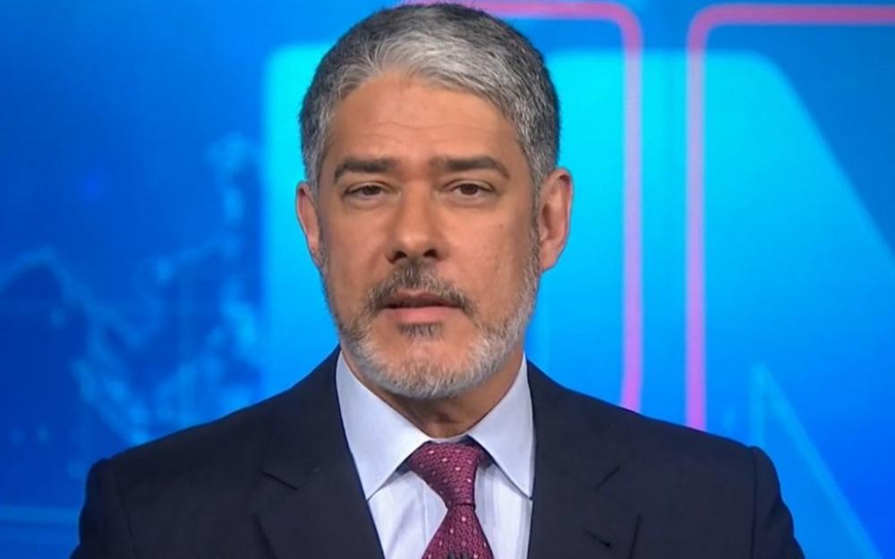 Justiça nega pedido de prisão contra Bonner por incentivar vacinação na pandemia