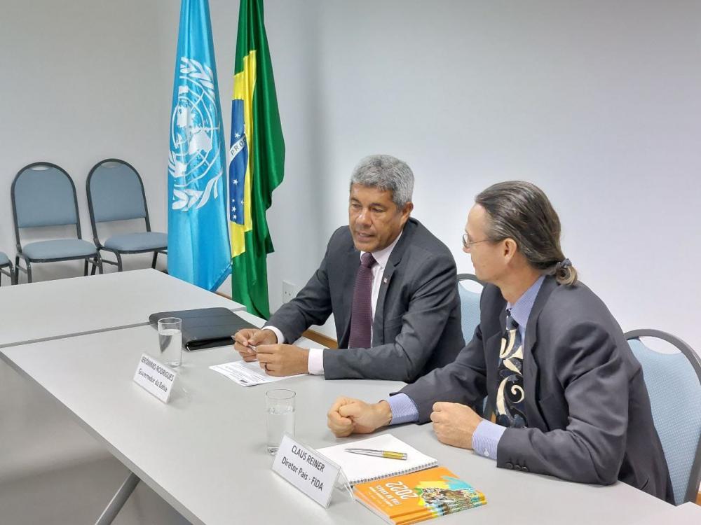 Jerônimo Rodrigues retorna à Brasília para tratar questão de abastecimento de água