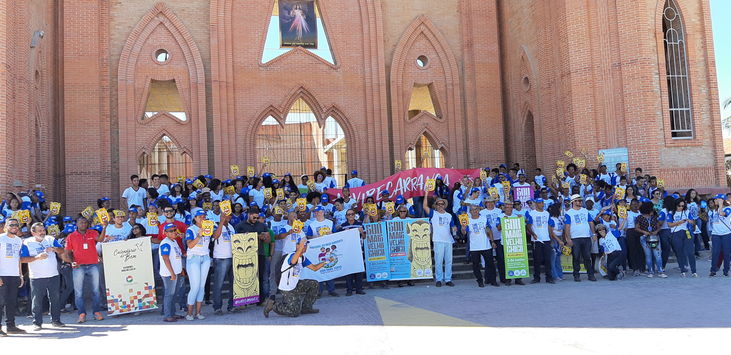 Estudantes de Bom Jesus da Lapa celebram o Dia Nacional em Defesa do Velho Chico