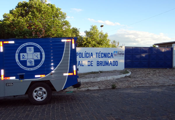 Homem é encontrado morto com tiro na cabeça dentro de casa em Brumado