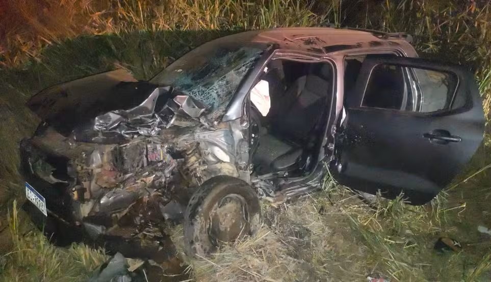 Oeste: Acidente ocorrido na BR-242 deixa uma pessoa morta e oito feridas 