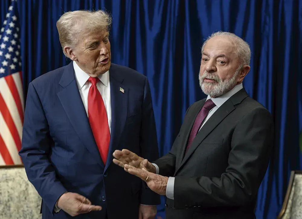 Governo Trump diz que respeitará resultado das eleições no Brasil desde que "livre e justa"
