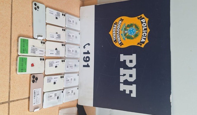 Região: PRF apreende celulares importados irregularmente