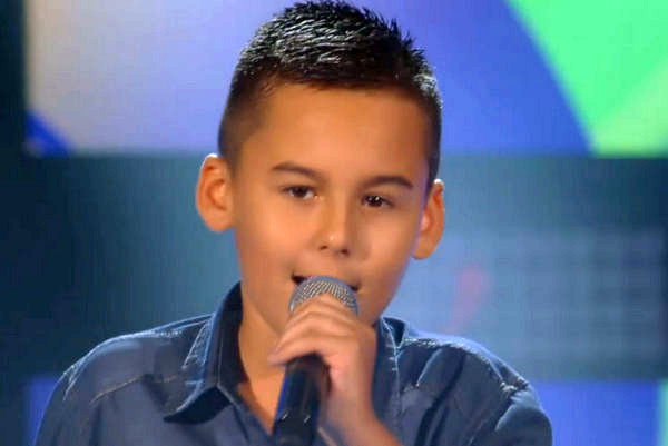 Natural de Maetinga, Vinícius Leite conquista os técnicos do The Voice Kids