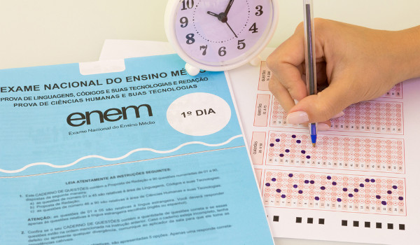 1º dia de Enem tem abstenção de 51,5%; maior ausência da história da prova 