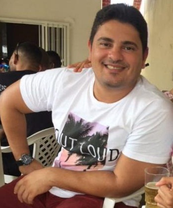 Corpo encontrado carbonizado em veículo pode ser de homem desaparecido em Bom Jesus da Lapa
