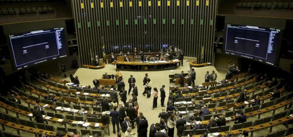 Câmara cria comissão especial para analisar reforma tributária