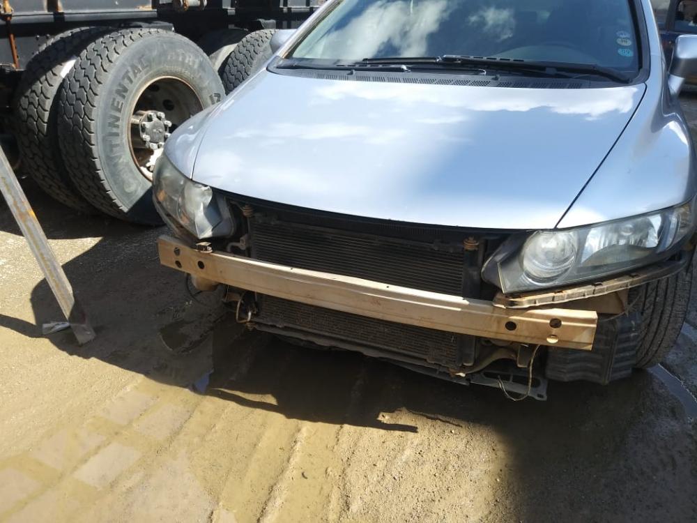 Carro de motorista que provocou acidente ao trafegar na contramão no centro de Guanambi é localizado pela polícia