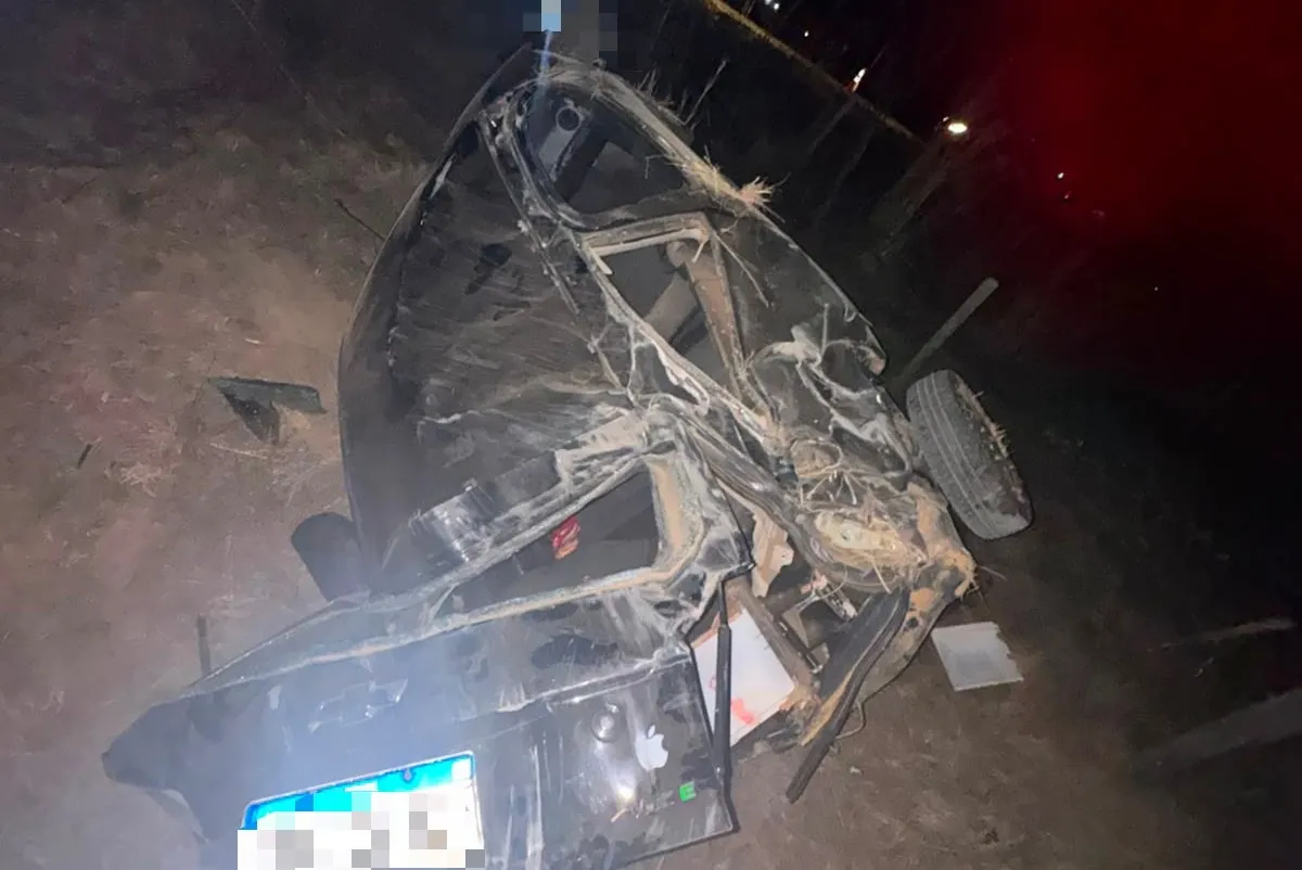 Capotamento na BR‑122 deixa quatro pessoas feridas em Caetité