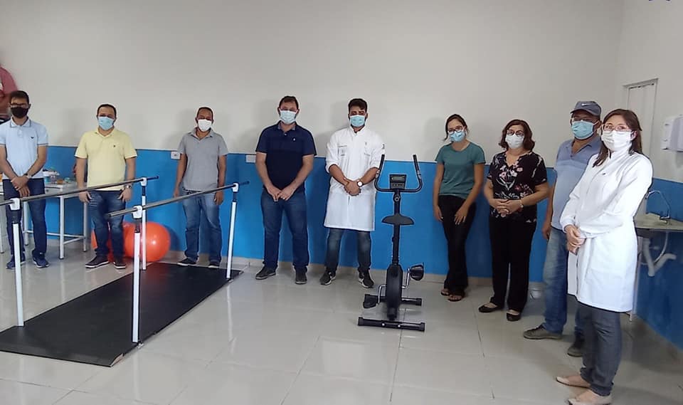 Prefeita Olga inaugura centro de fisioterapia em Matina