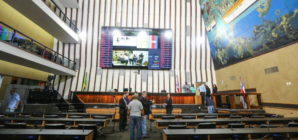 Fuga da base aliada na Alba derruba votação de empréstimo de R$ 400 milhões para o governo Jerônimo