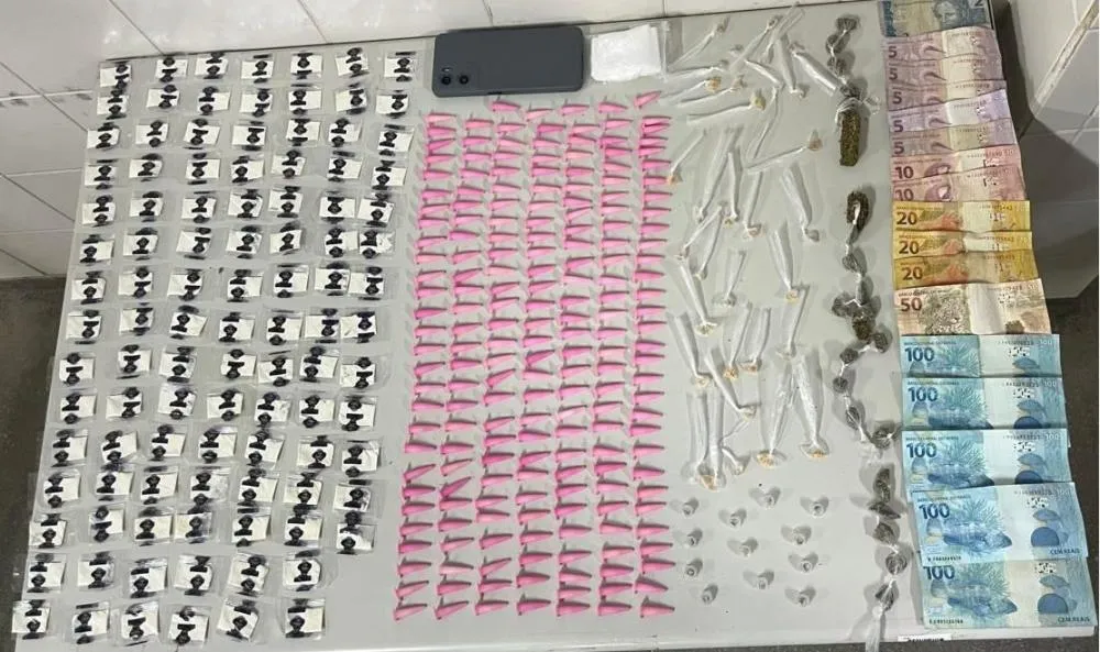 Rondesp prende casal suspeito de tráfico de drogas em Iuiu