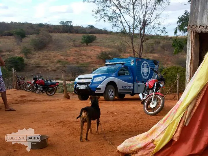 Sargento aposentado da PM é encontrado morto em Cândido Sales