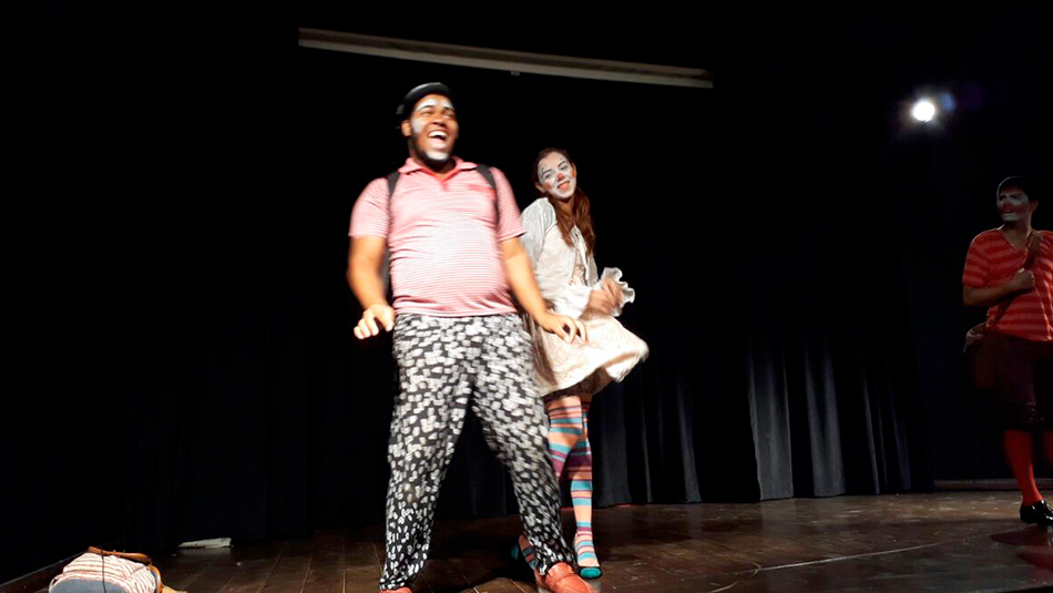 Caetité: Cia Art'manha apresentou dois importantes espetáculos nestes primeiros meses de 2018