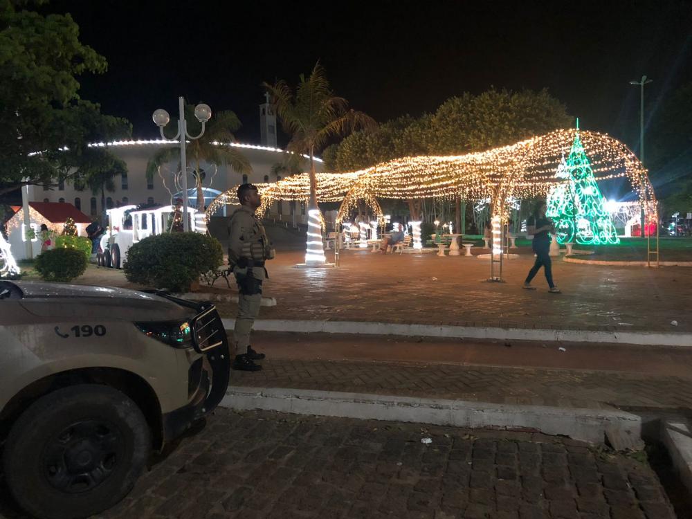 Operação da PM prende 40 pessoas e apreende 28 armas de fogo na Bahia