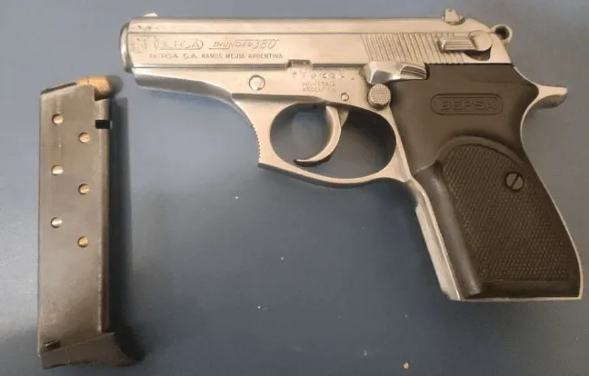 Homem é preso com pistola de numeração suprimida em Brumado