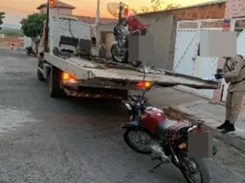 PM apreende motos de jovens conhecidos por "dar grau" em Guanambi