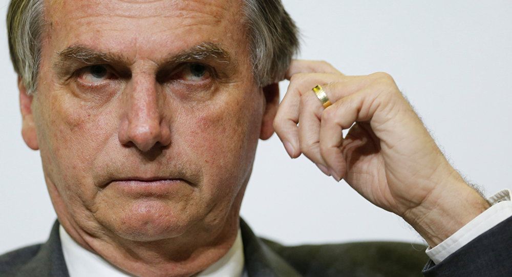 Bolsonaro omitiu imóveis em declaração de bens em campanha, diz jornal