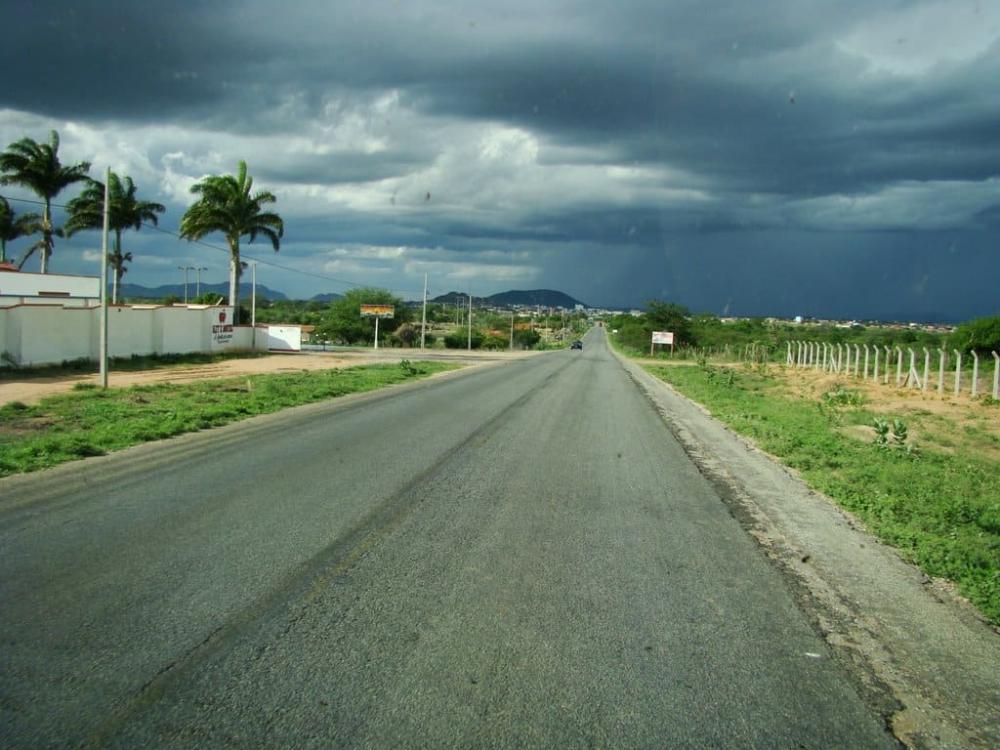 Institutos de meteorologia preveem bastante chuva para Guanambi e região na próxima semana 