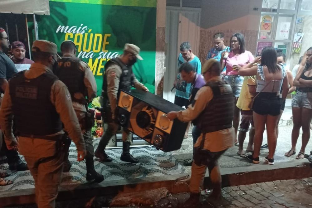 Após decisão de Rui, PM divulga que encerrou 23 paredões na Bahia durante fim de semana