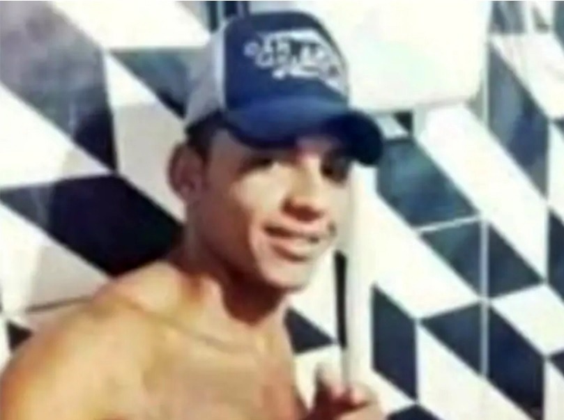 Após esfaquear companheira, homem foge e está sendo procurado pela polícia em Riacho de Santana