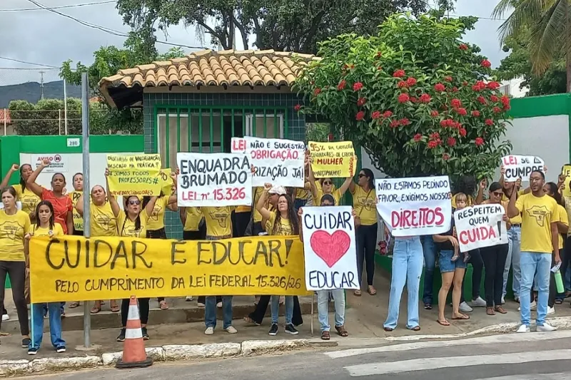 Justiça suspende greve de cuidadores de creche em Brumado