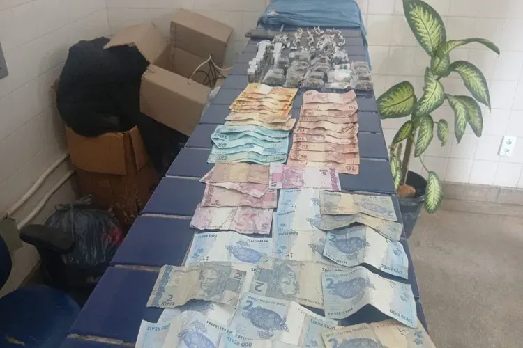 Suspeito tenta fugir, mas acaba preso por tráfico em Brumado