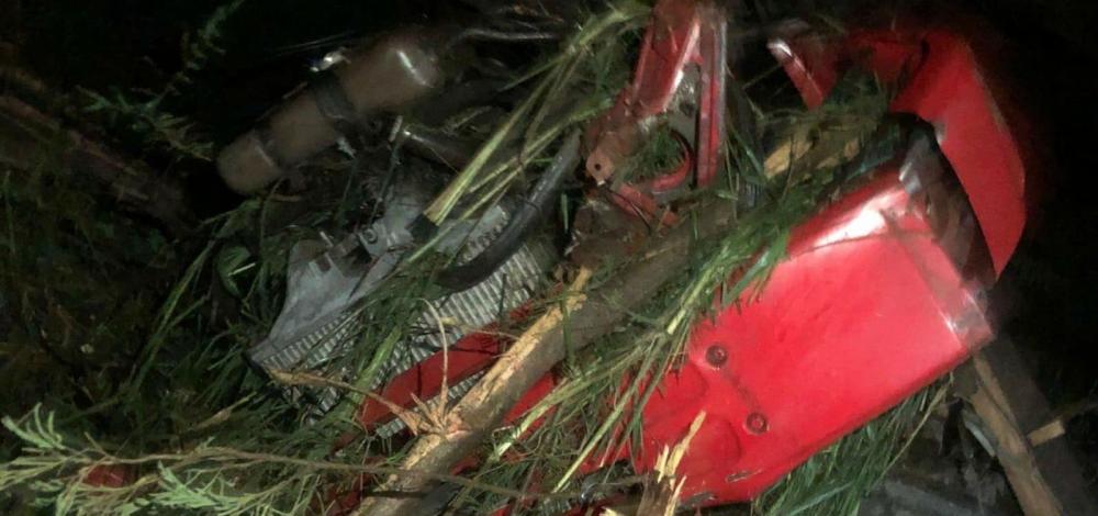 Oeste: Motorista de caminhão morre após cair em ribanceira na BR-242