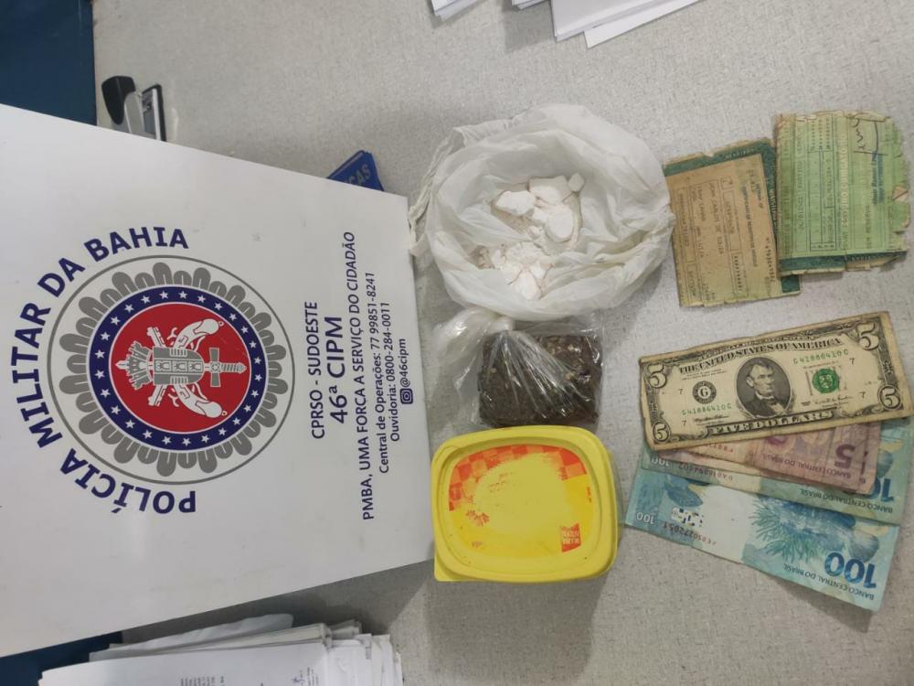 Homem é apreendido com maconha e cocaína em pote de margarina em Livramento